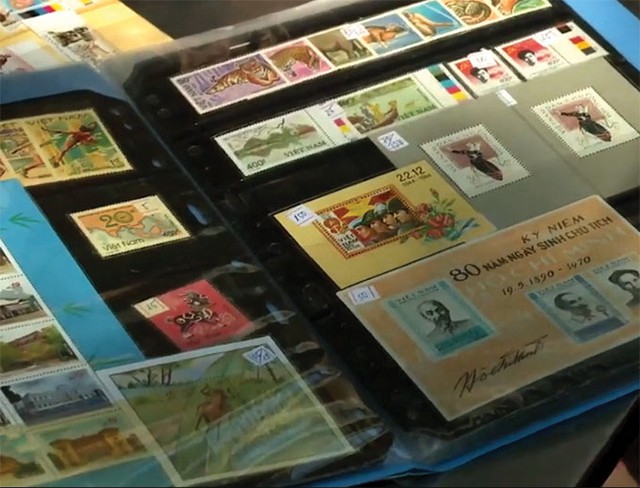 The most valuable stamps in Vietnam are those printed from 1946 to 1975, including the first ones bearing an
image of President Ho Chi Minh in 1946. The most valuable stamps in Vietnam are those printed from 1946 to 1975, including the first ones bearing an
image of President Ho Chi Minh in 1946.