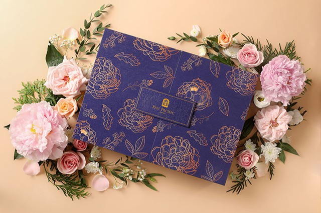 Pan Pacific Hanoi Hotel introduces gift box of mooncake for Mid-Autumn Festival 2019